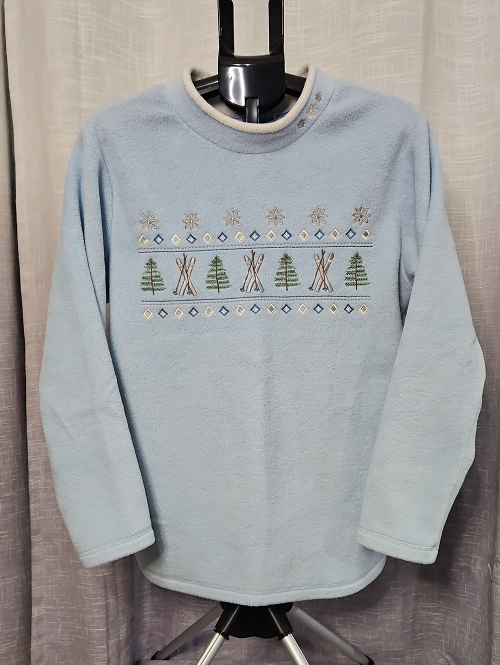 Croft & Barrow Sport Light Blue Embroidered Ski Fleece Pullover